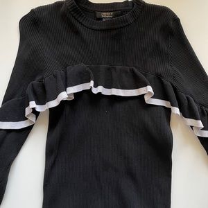 Forever 21 ruffle long sleeve